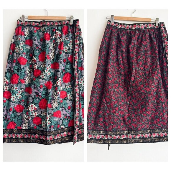 Suttles and Seawinds Reversible Wrap Skirt Floral L
